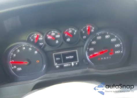 2019 Chevrolet Silverado 1500 Custom z USA, uszkodzony, nr VIN 1GCRWBEFXKZ389307